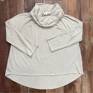 Umgee turtle neck top